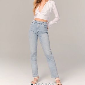 Ultra High Rise 90’s Straight Jeans size 4L